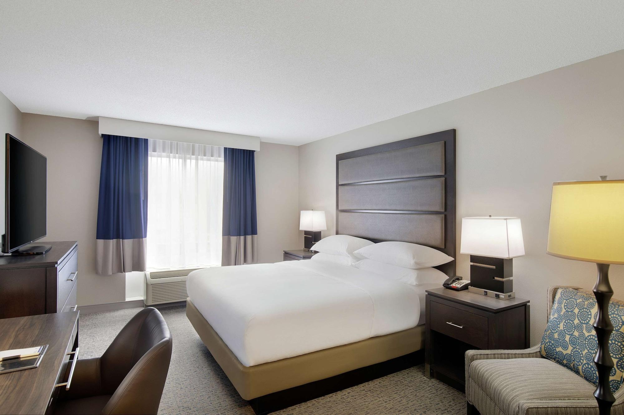 Doubletree Richmond Airport Hotel Sandston Exterior photo